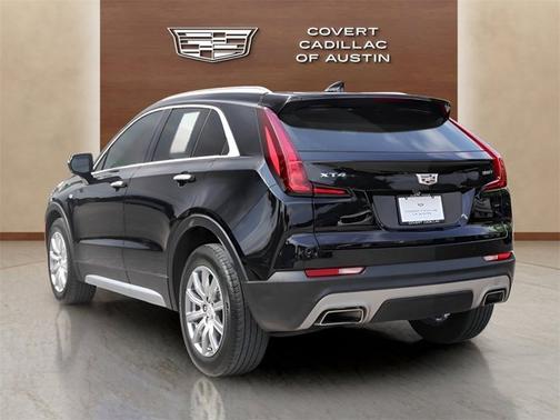 2023 Cadillac XT4 FWD Premium Luxury