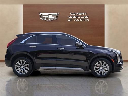 2023 Cadillac XT4 FWD Premium Luxury