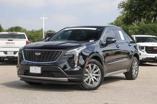 2023 Cadillac XT4 FWD Premium Luxury