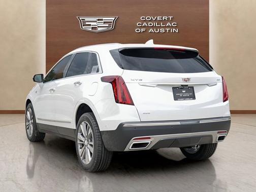 Crystal White Tricoat 2026 Cadillac XT5 AWD Premium Luxury