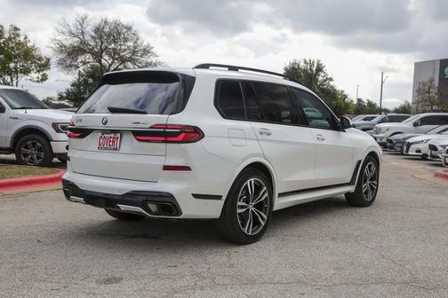 2023 BMW X7 xDrive40i
