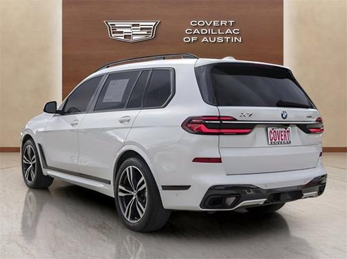 2023 BMW X7 xDrive40i