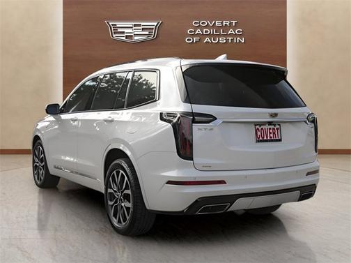 2022 Cadillac XT6 Sport