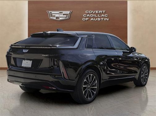 2024 Cadillac LYRIQ Sport