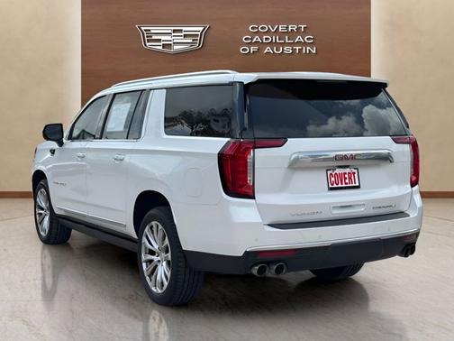 White Frost Tricoat 2022 GMC Yukon XL Denali