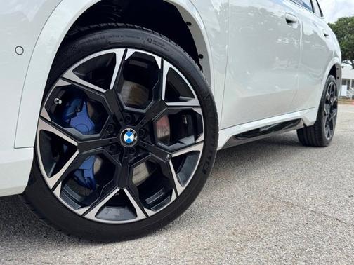 Alpine White 2025 BMW X1 M35i