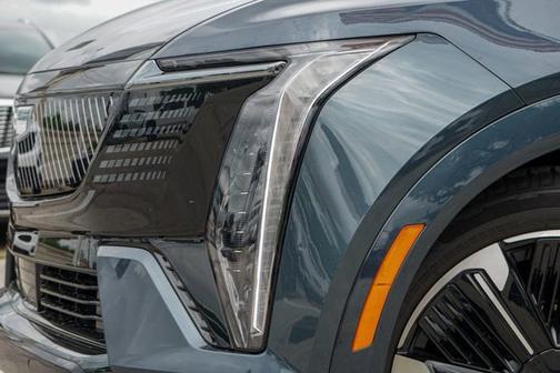 Deep Space Metallic 2025 Cadillac Escalade IQ Sport 2