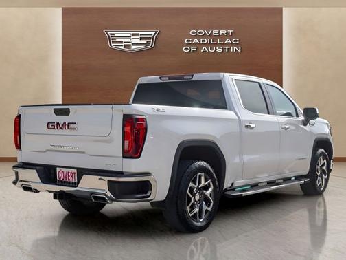 White Frost Tricoat 2024 GMC Sierra 1500 SLT