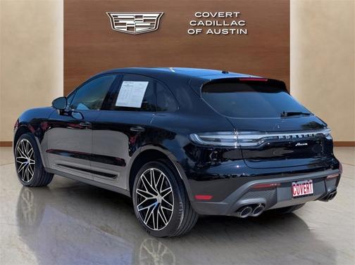 2024 Porsche Macan Base (PDK)