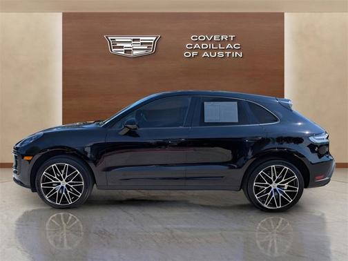 2024 Porsche Macan Base (PDK)