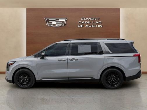 Ceramic Silver 2025 Kia Carnival SX