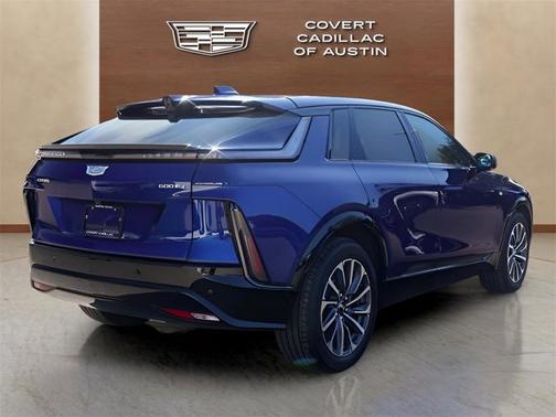 2025 Cadillac LYRIQ Sport