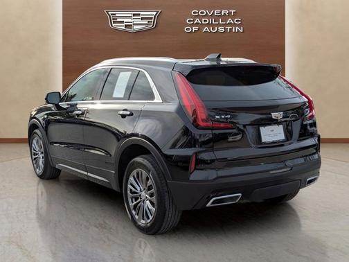 Stellar Black Metallic 2024 Cadillac XT4 FWD Premium Luxury