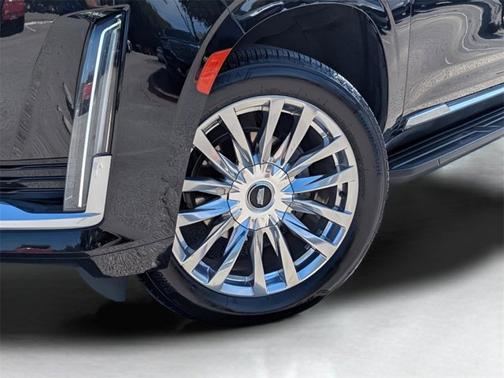 2022 Cadillac Escalade ESV Premium Luxury
