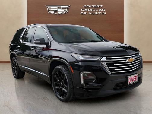 Mosaic Black Metallic 2022 Chevrolet Traverse Premier
