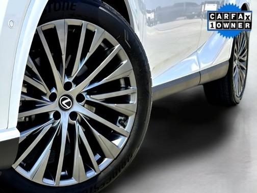 White Pearl 2023 Lexus RX 350 Luxury