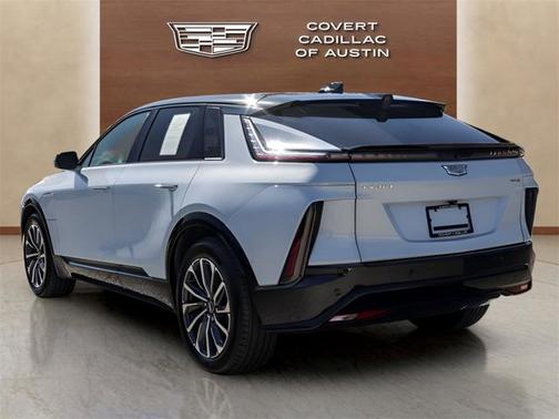 2024 Cadillac LYRIQ Sport