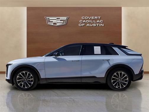 2024 Cadillac LYRIQ Sport