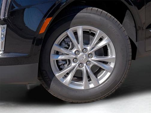 2026 Cadillac XT5 FWD Luxury