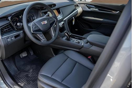 2025 Cadillac XT5 FWD Premium Luxury