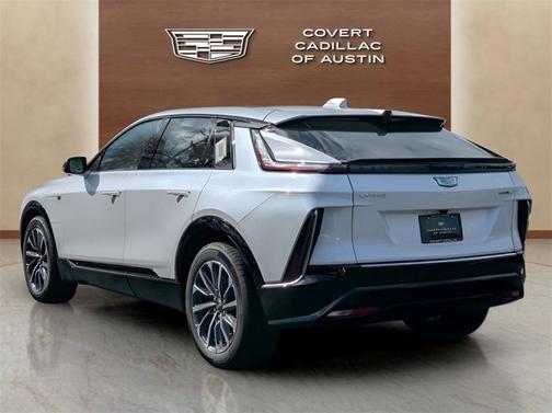 2025 Cadillac LYRIQ Sport