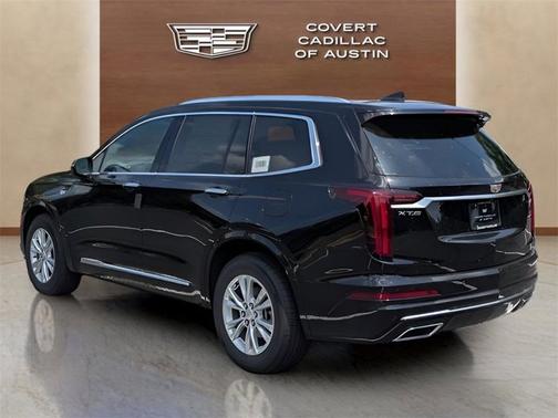 2025 Cadillac XT6 FWD Luxury
