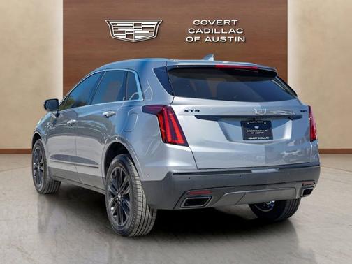 Argent Silver Metallic 2026 Cadillac XT5 FWD Premium Luxury