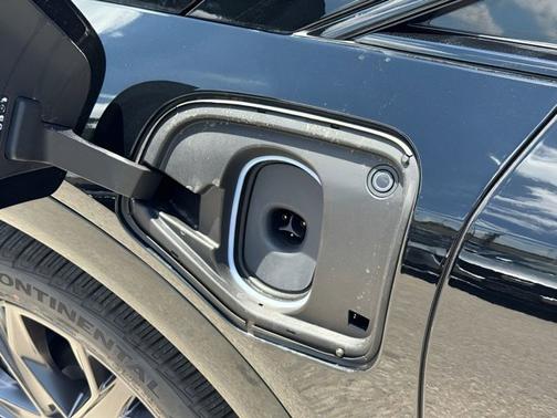 Black Raven 2026 Cadillac OPTIQ OPTIQ-V