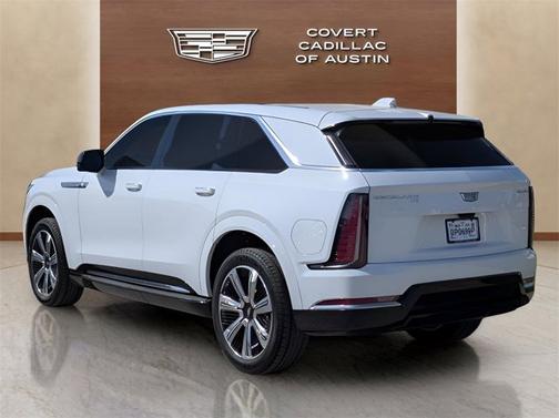 2025 Cadillac Escalade IQ Luxury 2