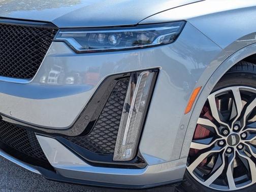 2024 Cadillac XT6 AWD Sport