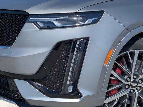 2025 Cadillac XT6 AWD Sport