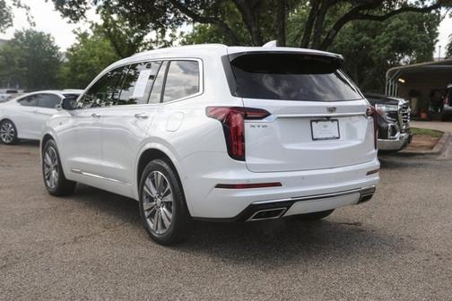 2022 Cadillac XT6 Premium Luxury
