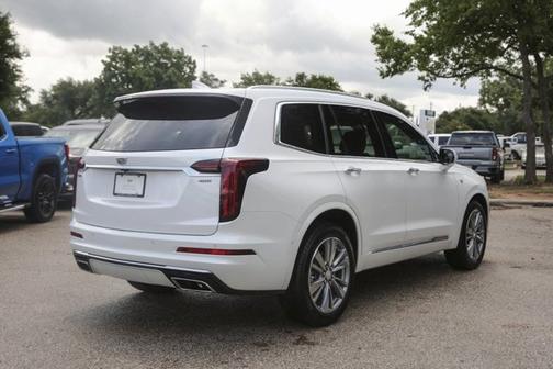 2022 Cadillac XT6 Premium Luxury