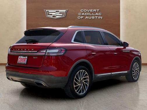 2019 Lincoln Nautilus Reserve