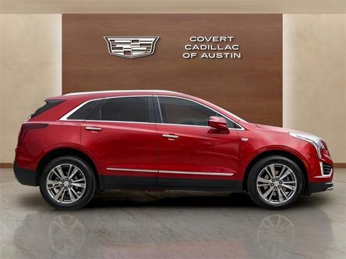 2024 Cadillac XT5 FWD Premium Luxury