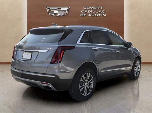 2022 Cadillac XT5 FWD Premium Luxury