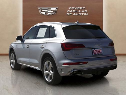 2023 Audi Q5 S line Prestige