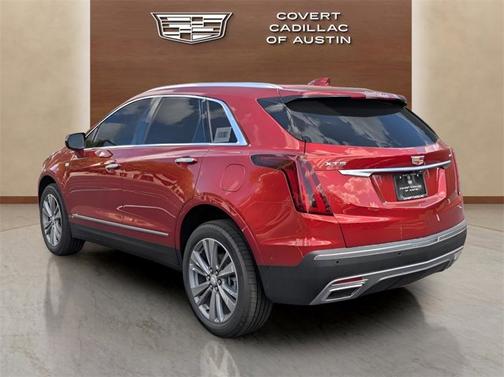 2025 Cadillac XT5 FWD Premium Luxury