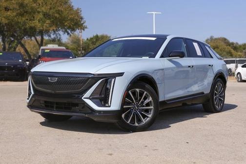 2024 Cadillac LYRIQ Sport
