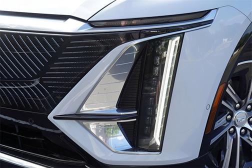 2026 Cadillac LYRIQ Premium Luxury