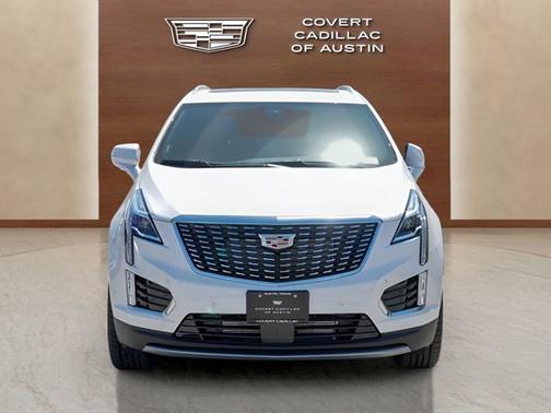 Crystal White Tricoat 2026 Cadillac XT5 FWD Premium Luxury