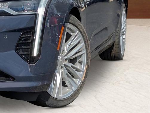 2025 Cadillac CT4 Premium Luxury