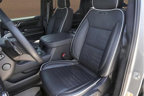 2025 GMC Sierra 1500 AT4X