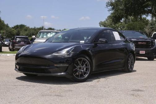 2022 Tesla Model 3 Base