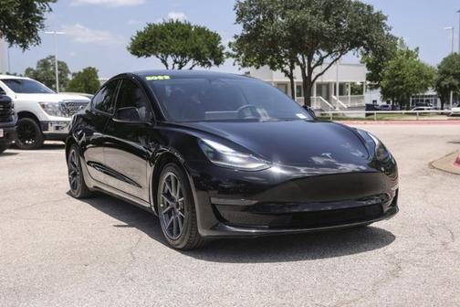2022 Tesla Model 3 Base