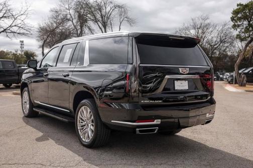 2025 Cadillac Escalade ESV 4WD Premium Luxury