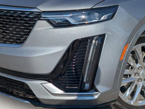 2025 Cadillac XT6 FWD Premium Luxury