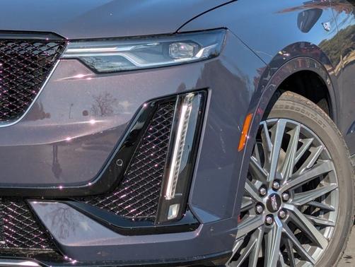 2025 Cadillac XT6 AWD Sport