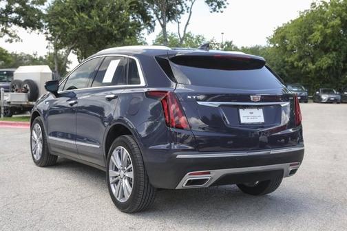 2025 Cadillac XT5 FWD Premium Luxury