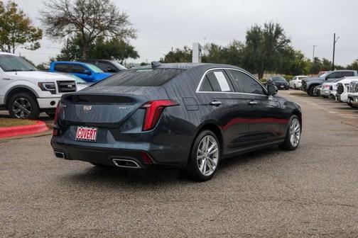 2022 Cadillac CT4 Luxury